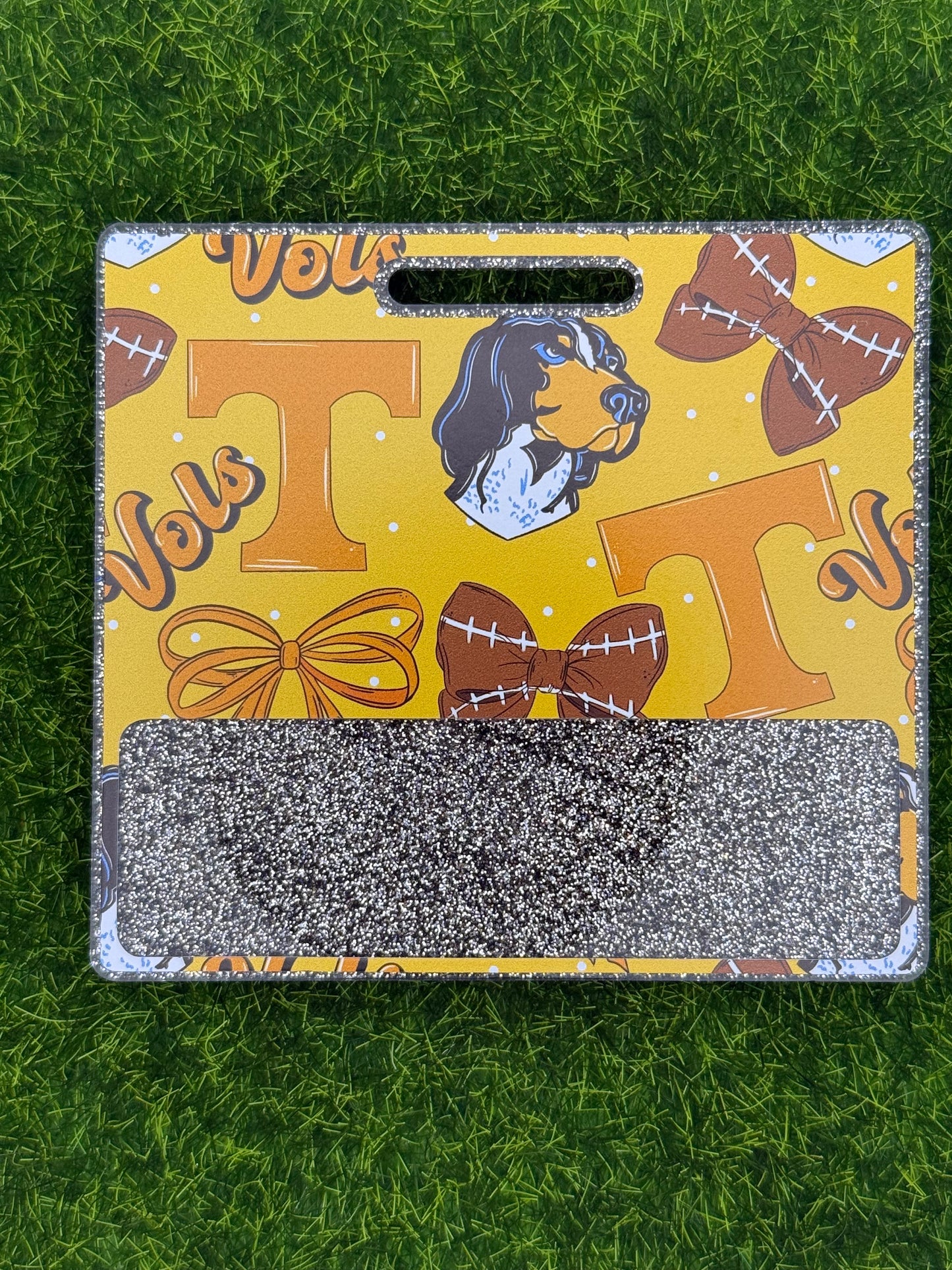 Vols-Badge Buddy
