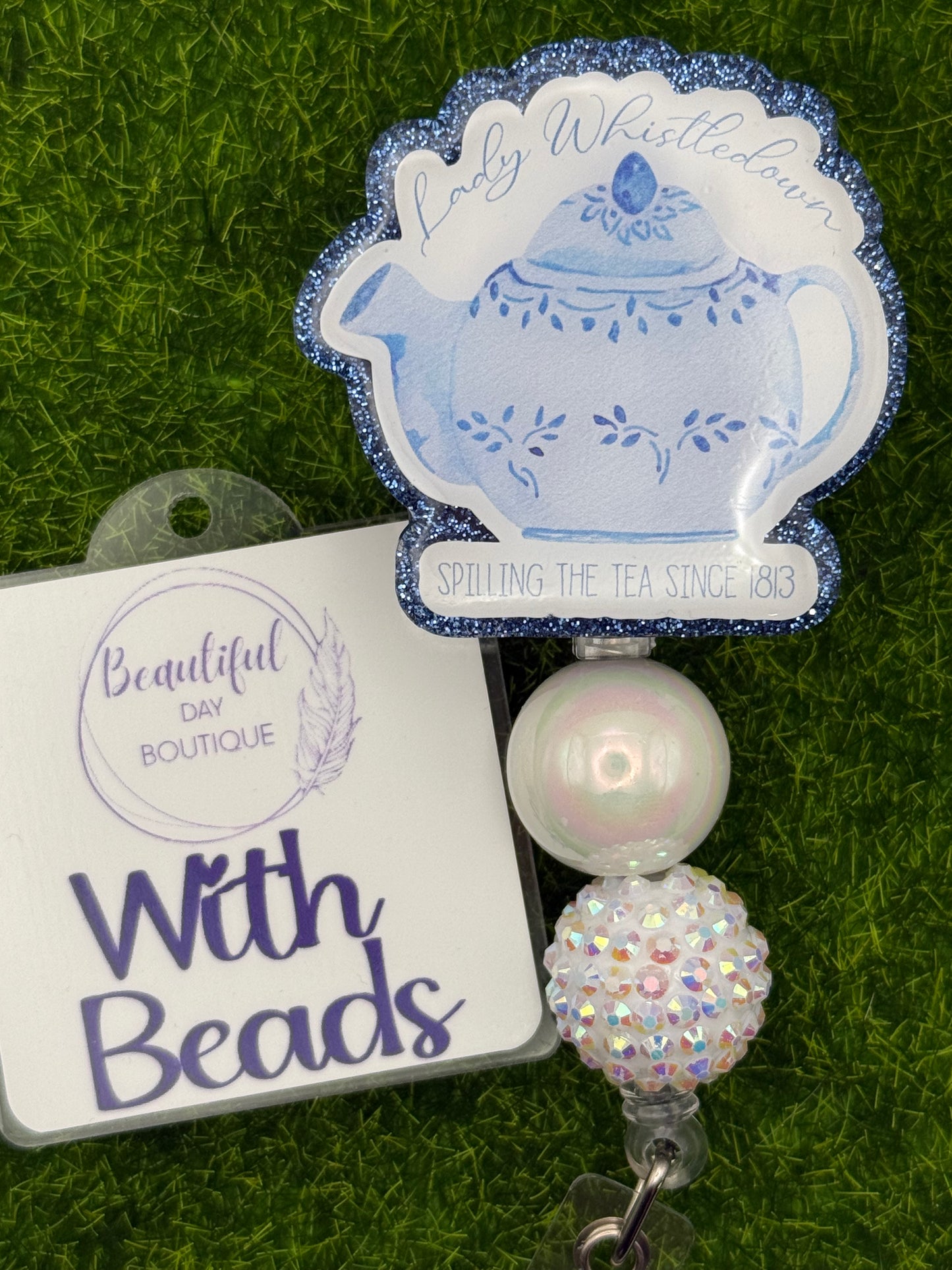 Lady whistle-blue pot