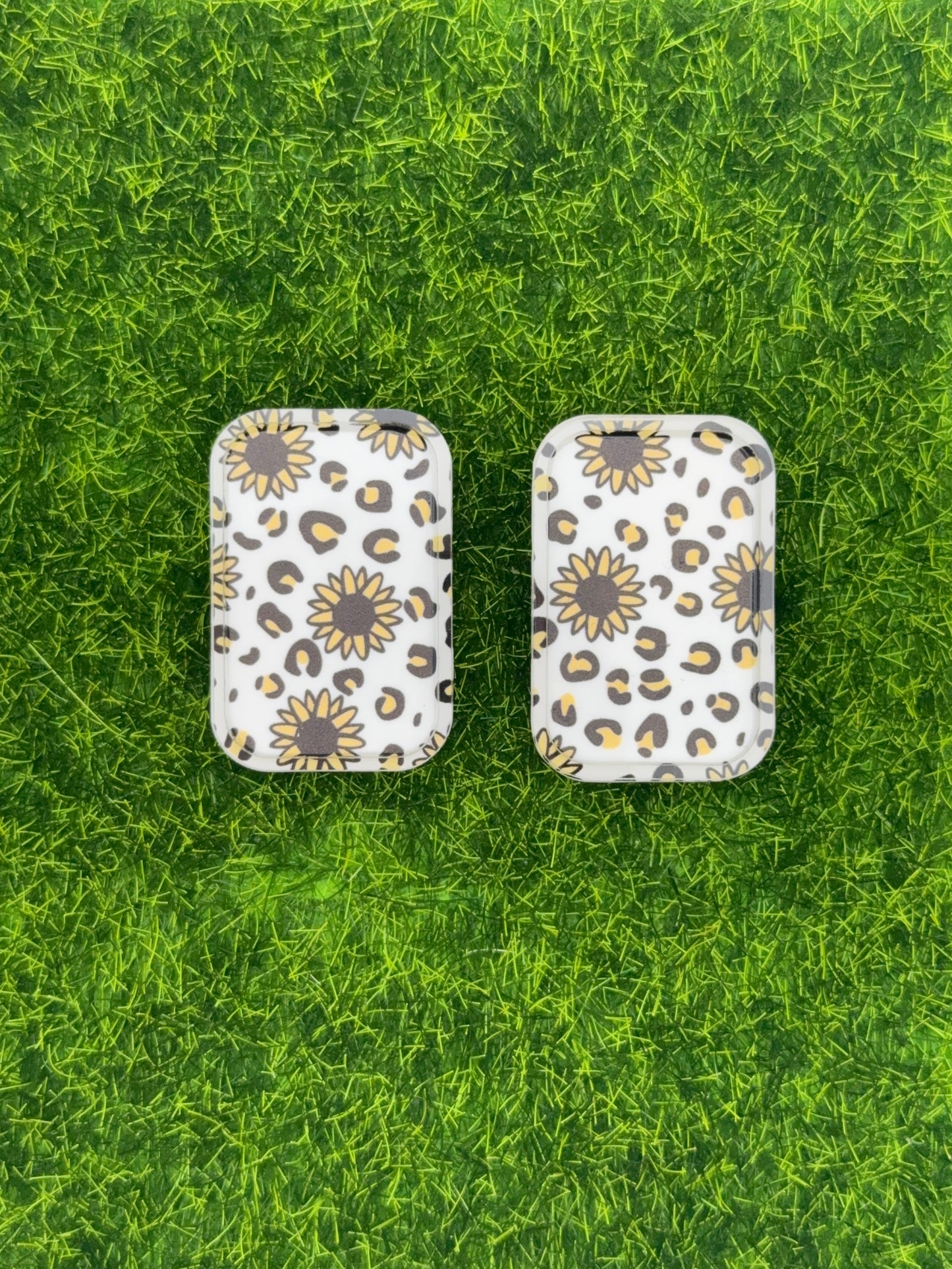 Sunflower cheetah X-Ray markers