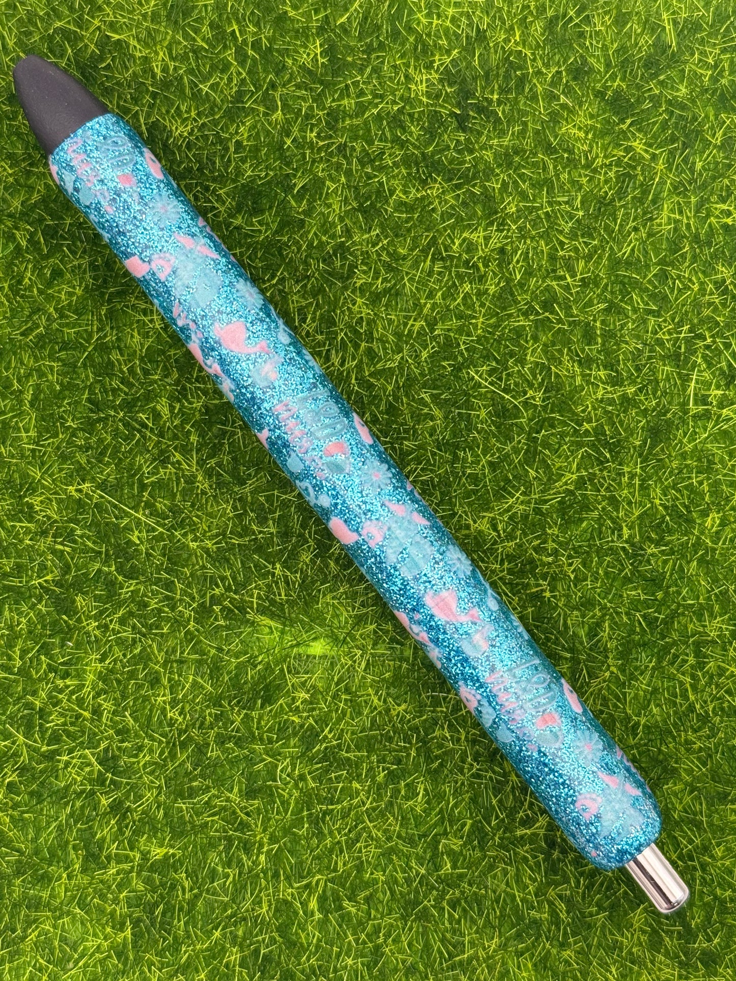 L&D on blue glitter-inkjoy pen