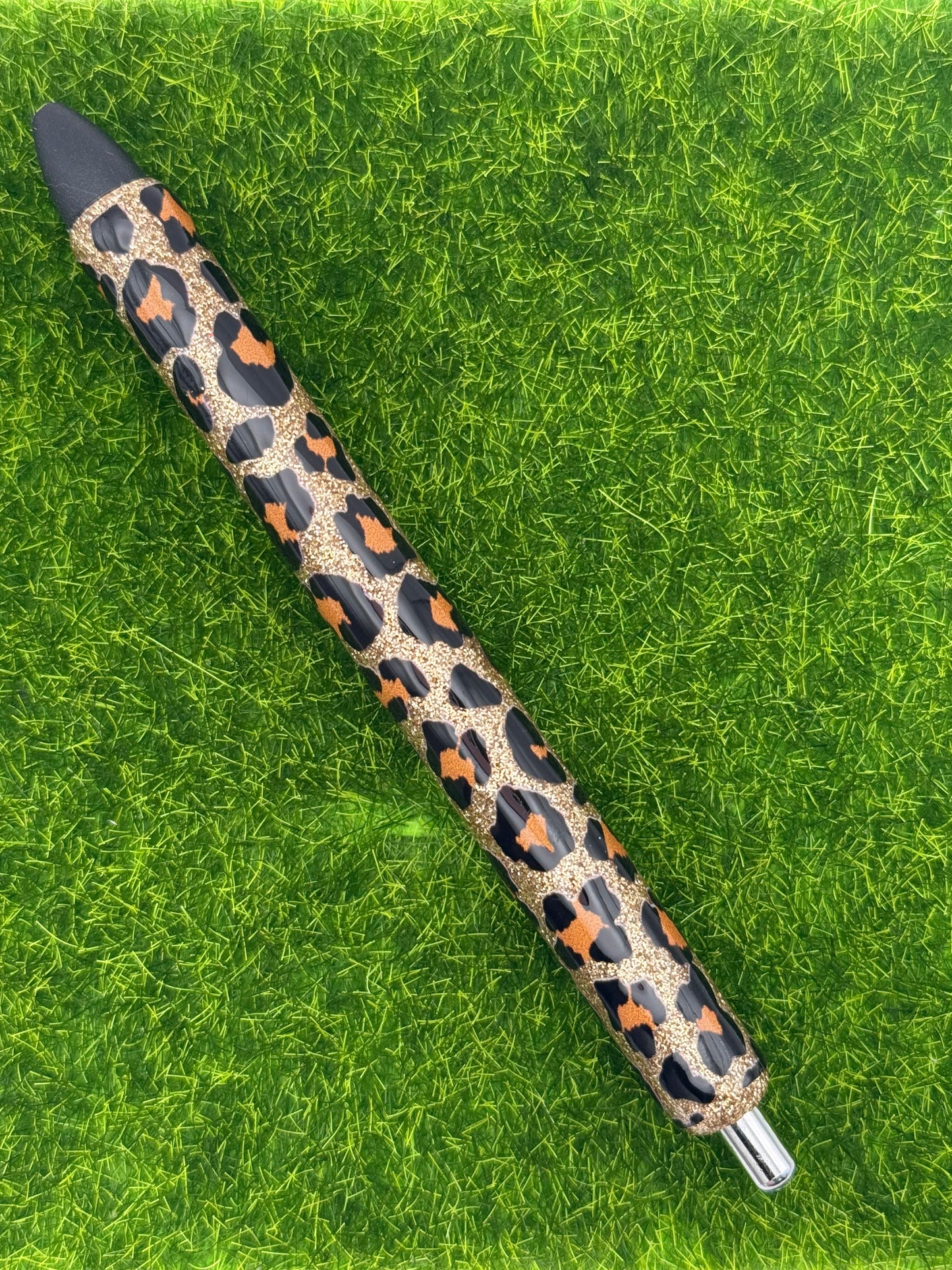 Leopard on gold glitter inkjoy pen