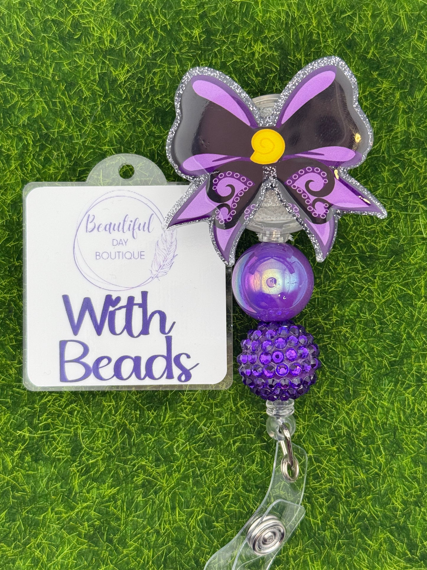 Ursula bow
