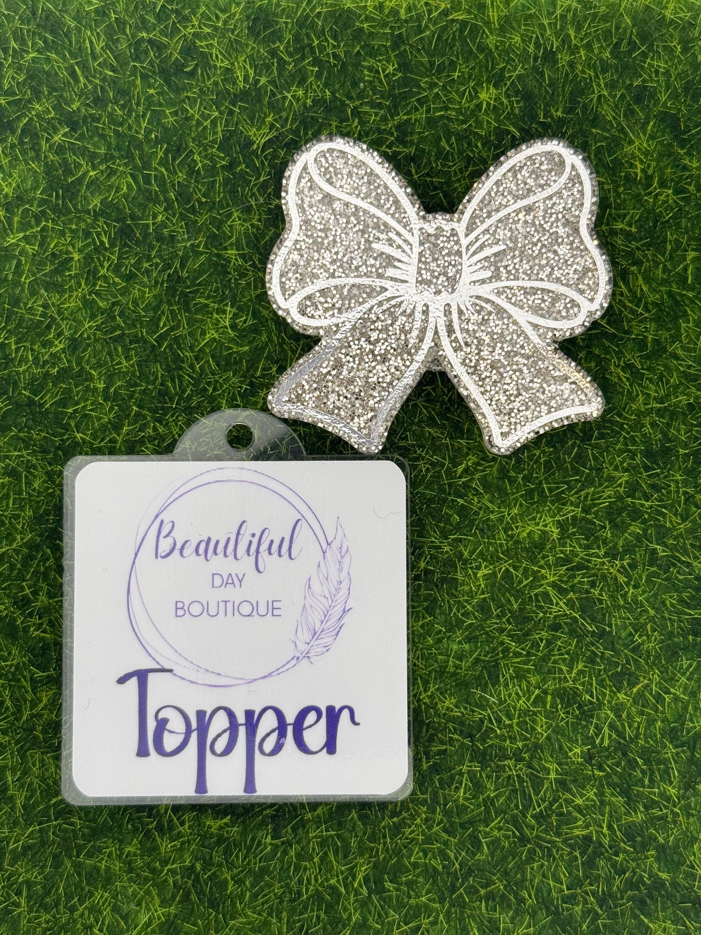 Silver outline bow