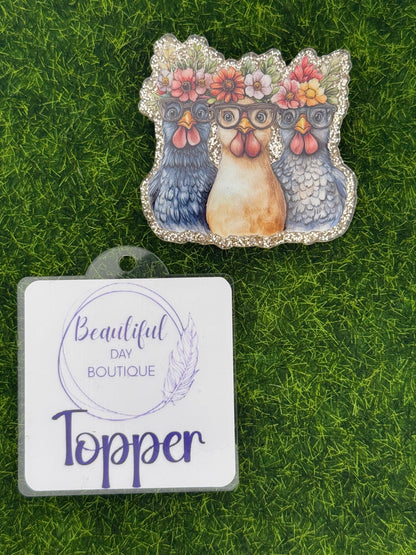 Hen trio