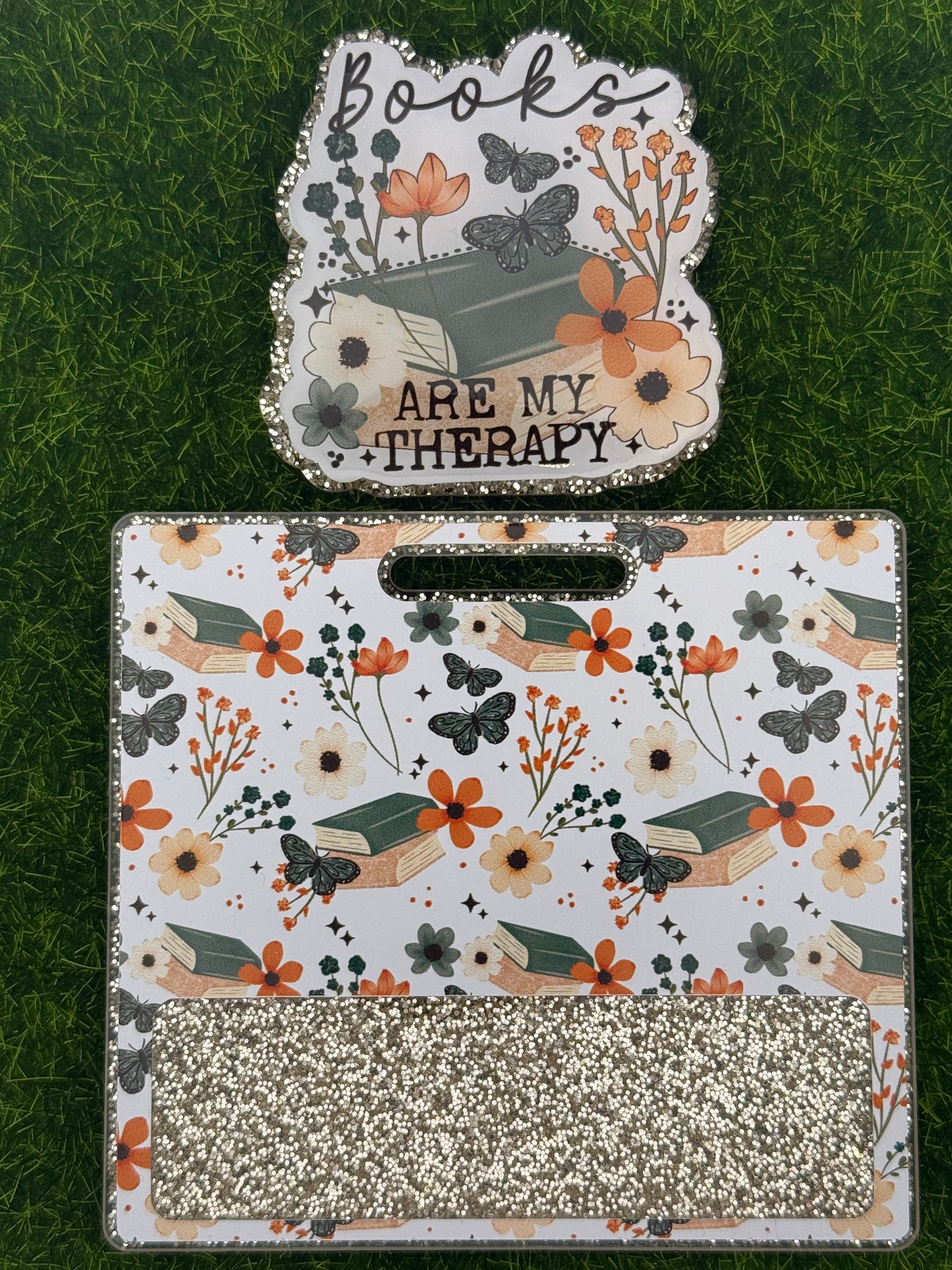 Books are my therapy-Buddy&Reel Set