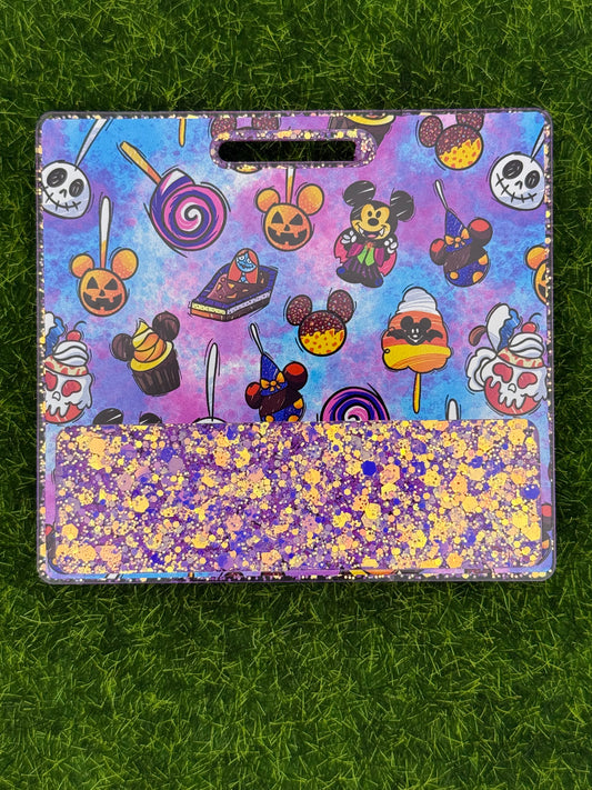 Mouse Halloween snacks-Badge Buddy