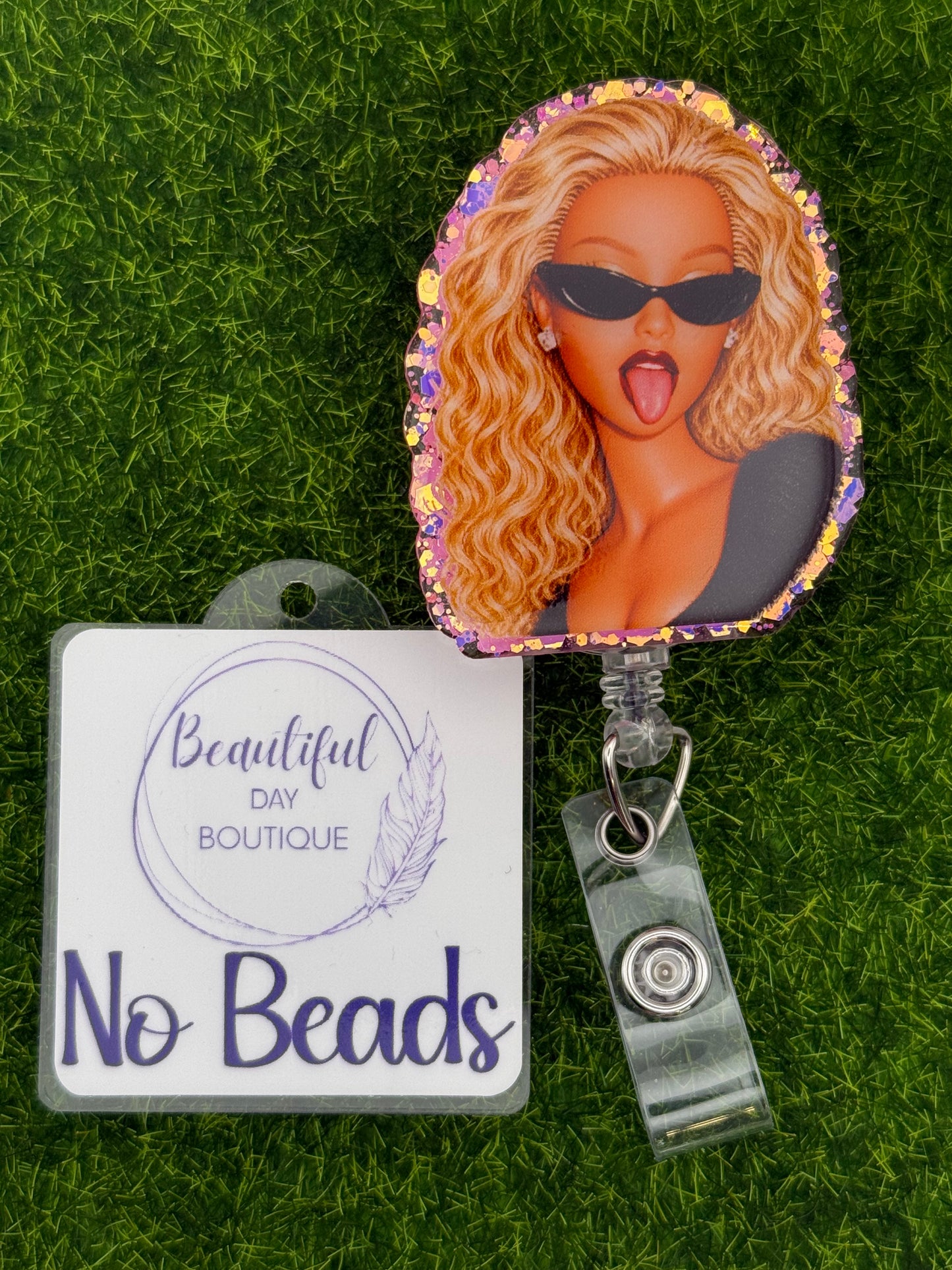Tongue out barb blonde