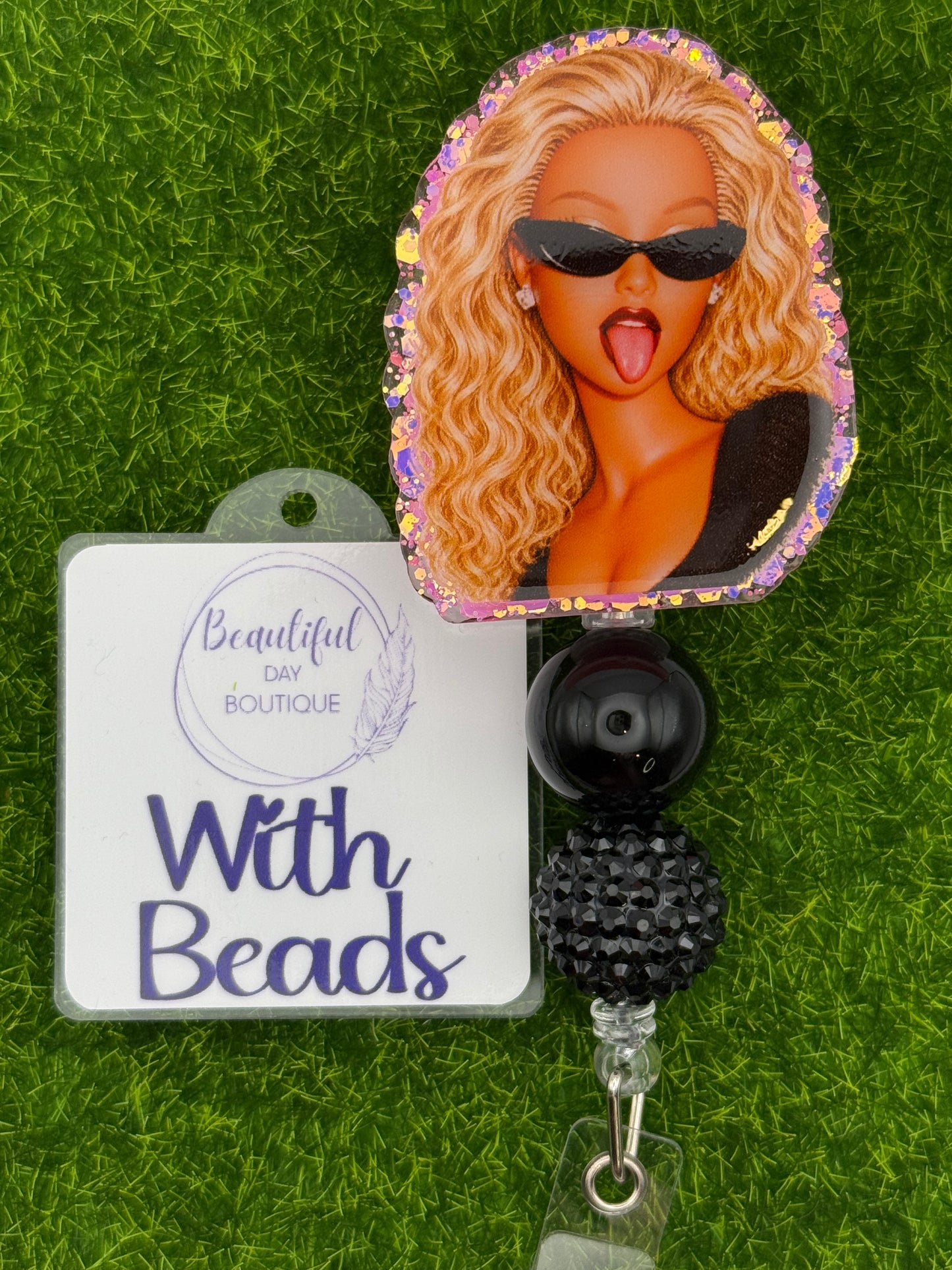 Tongue out barb blonde