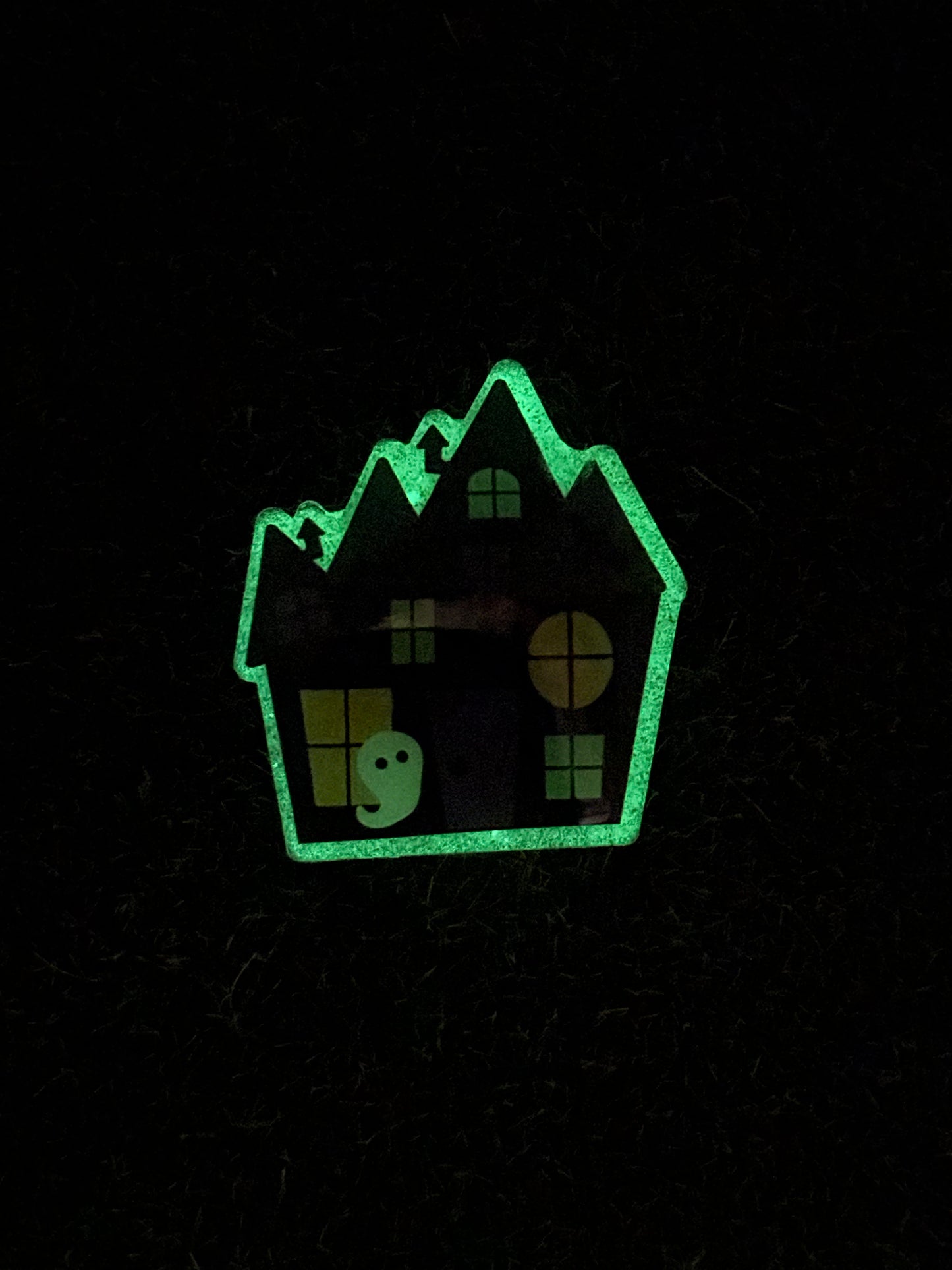 Haunted House-Glow in dark