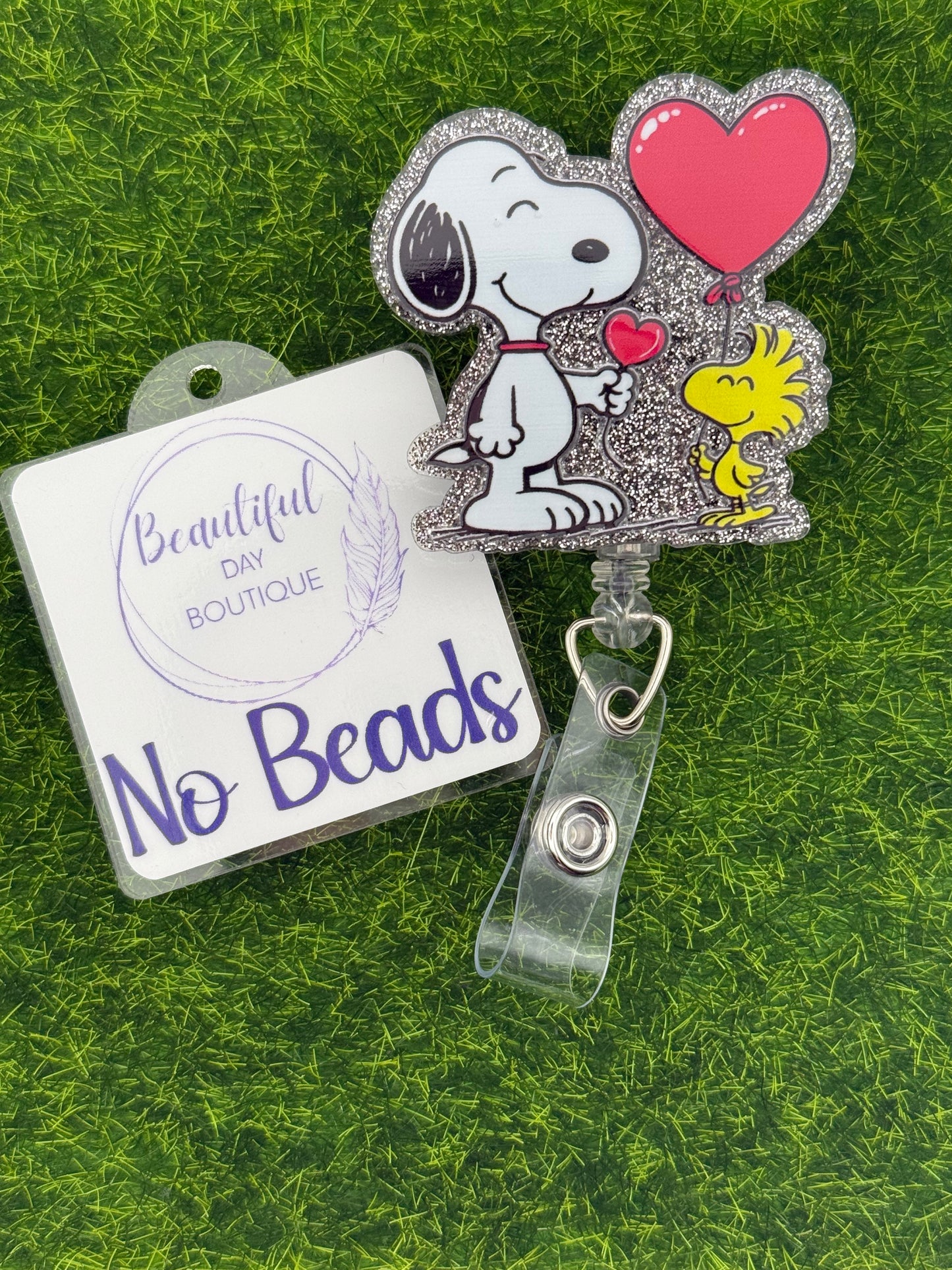 Beagle/ Woods. Heart and balloon