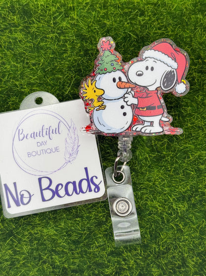 Beagle/wood. Snowman