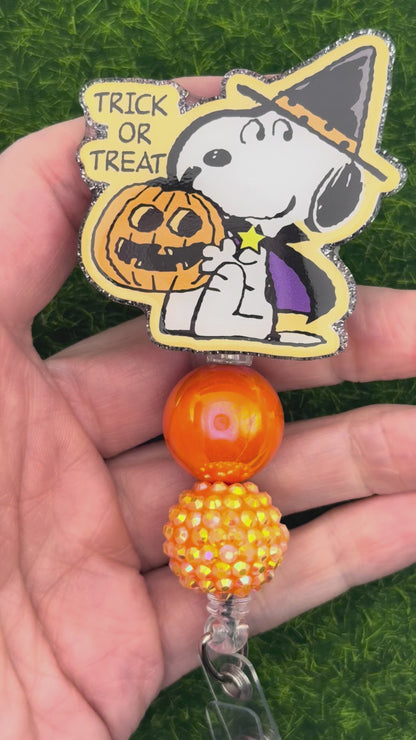 Beagle trick or treat