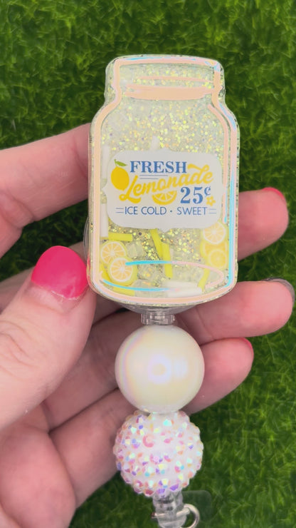 Fresh lemonade jar shaker